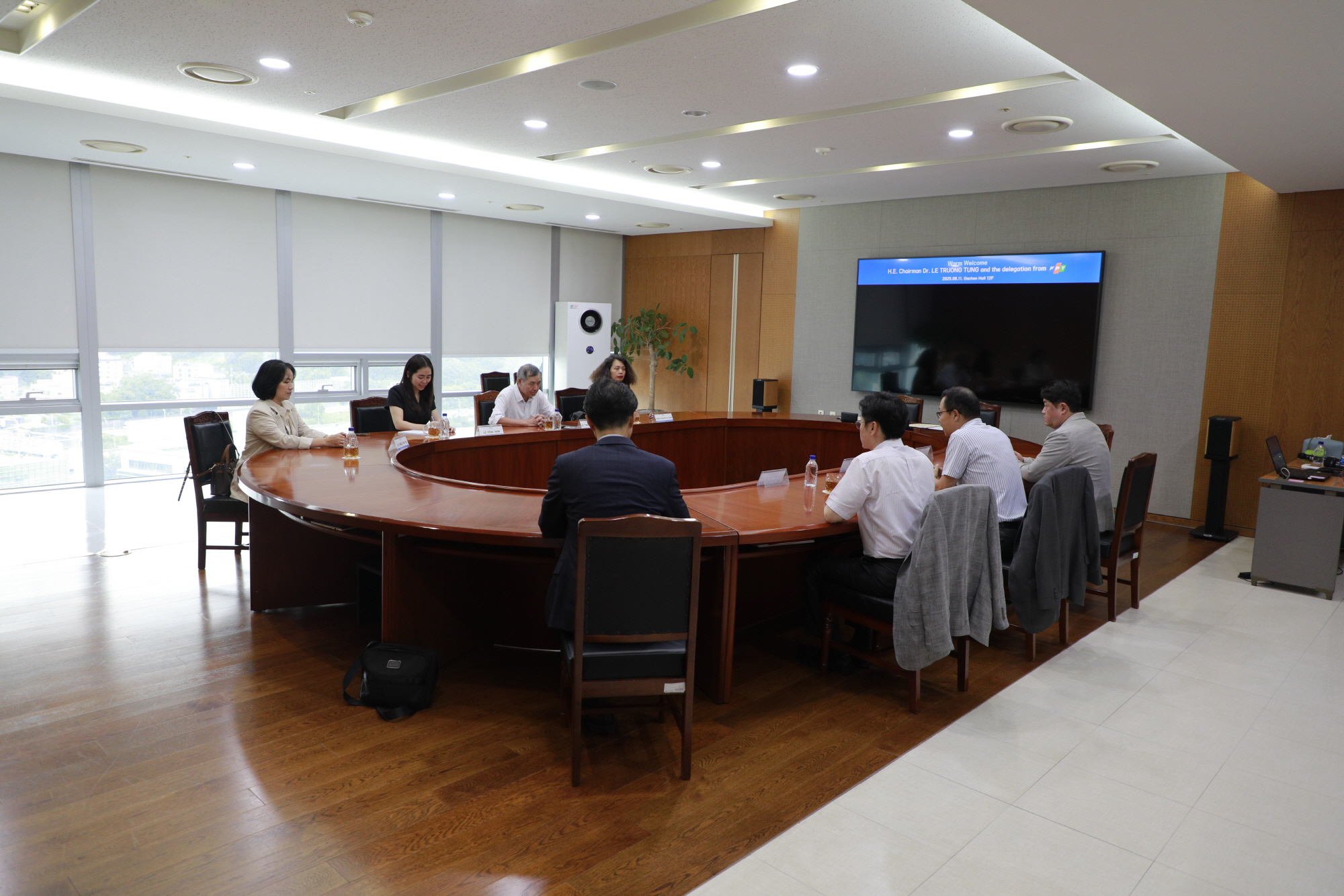 0250811_베트남 외빈 (9).JPG 첨부 이미지